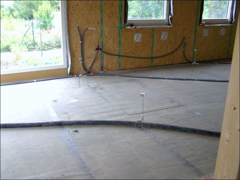 gal/AkadienHomes/Situation_des_Travaux_au_23_juin_2011/100_4243.JPG