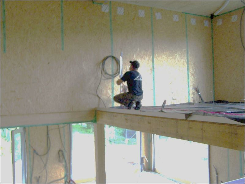 gal/AkadienHomes/Situation_des_Travaux_au_23_juin_2011/100_4245.JPG