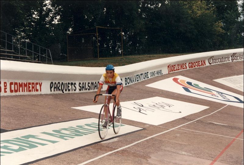 gal/Archives/Le_VC_Hettange_sur_la_Piste_Annees_90/Scan10030__2_.JPG
