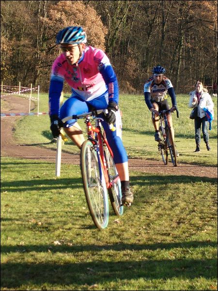 gal/Cyclo_Cross_2007/Seniors_18_novembre_2007/philou_4.JPG