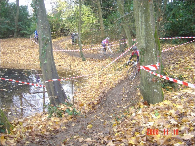 gal/Cyclo_Cross_2008/Cyclo_Cross_16_novembre_2008/DSC05366.JPG