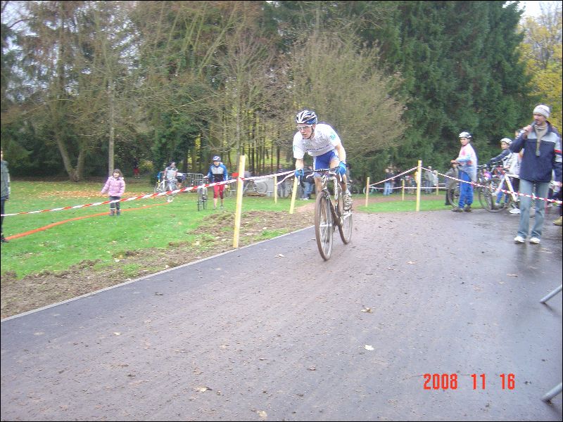 gal/Cyclo_Cross_2008/Cyclo_Cross_16_novembre_2008/DSC05391.JPG