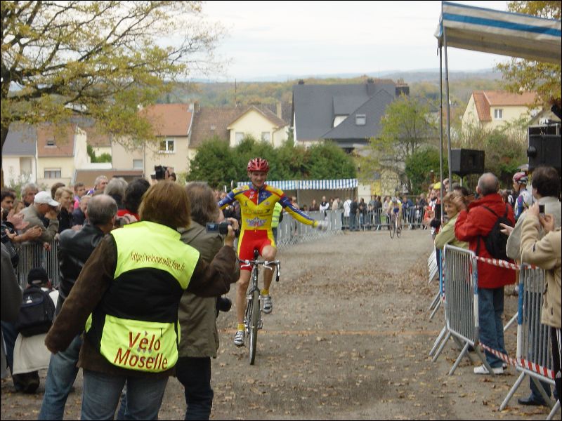 gal/Cyclo_Cross_2008/Cyclo_Cross_Elites_26_octobre_2008/DSC09331.JPG