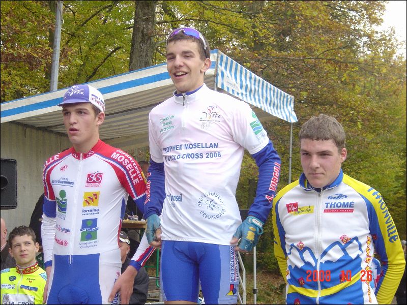 gal/Cyclo_Cross_2008/Epreuve_Juniors_26_octobre_2008_Yutz/DSC05188.JPG
