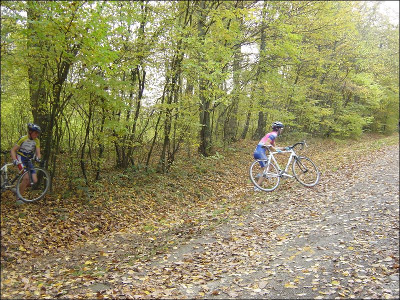 gal/Cyclo_Cross_2008/Epreuve_Juniors_26_octobre_2008_Yutz/DSC09286.JPG