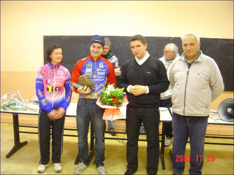 gal/Cyclo_Cross_2009/Cyclo_Cross_Jarny_29_novembre_2009/DSC06112.JPG