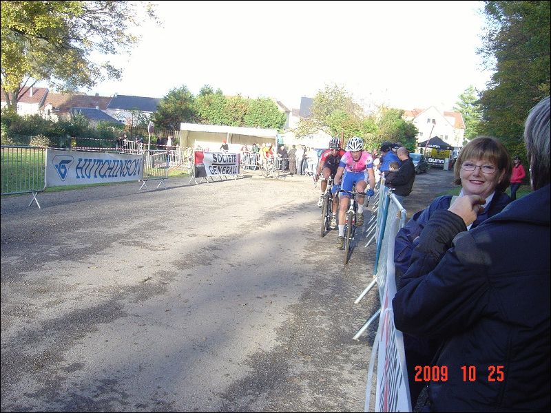gal/Cyclo_Cross_2009/Cyclo_Cross_Seniors_Yutz_25_octobre_2009/DSC06064.JPG