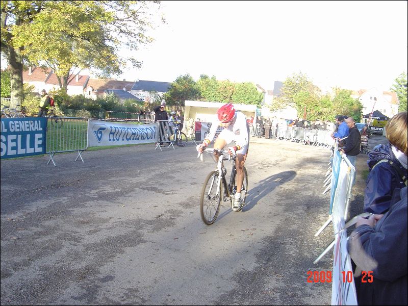 gal/Cyclo_Cross_2009/Cyclo_Cross_Seniors_Yutz_25_octobre_2009/DSC06066.JPG