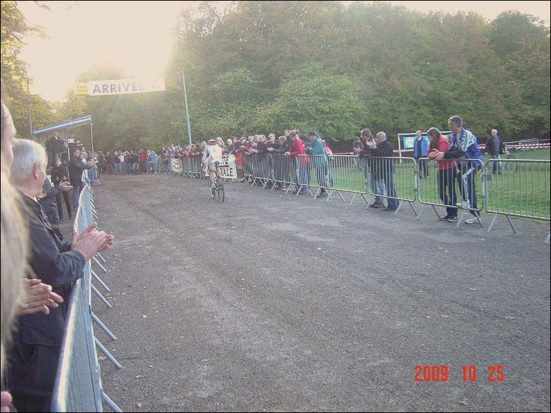 gal/Cyclo_Cross_2009/Cyclo_Cross_Seniors_Yutz_25_octobre_2009/DSC06074.JPG
