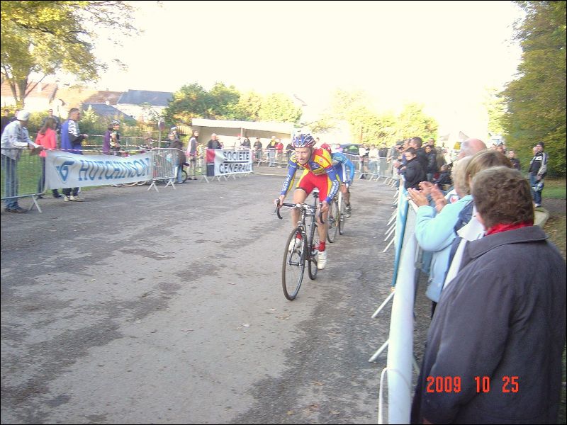 gal/Cyclo_Cross_2009/Cyclo_Cross_Seniors_Yutz_25_octobre_2009/DSC06078.JPG