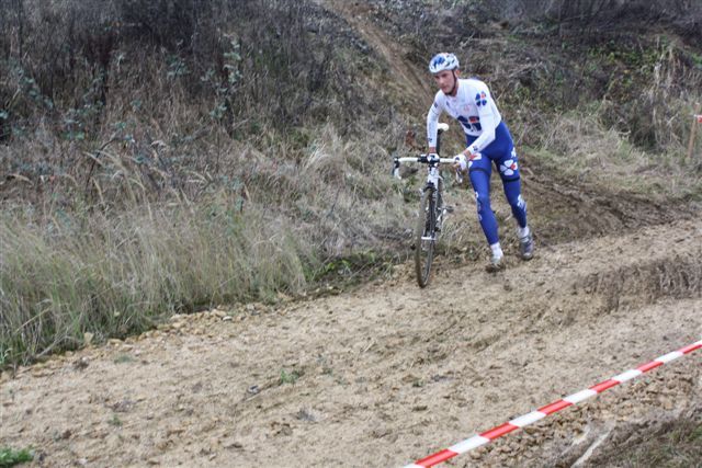 gal/Cyclo_Cross_2009/Cyclo_cross_Jarny_Suite/Cyclo-cross_Jarny_29.11.09_182.jpg