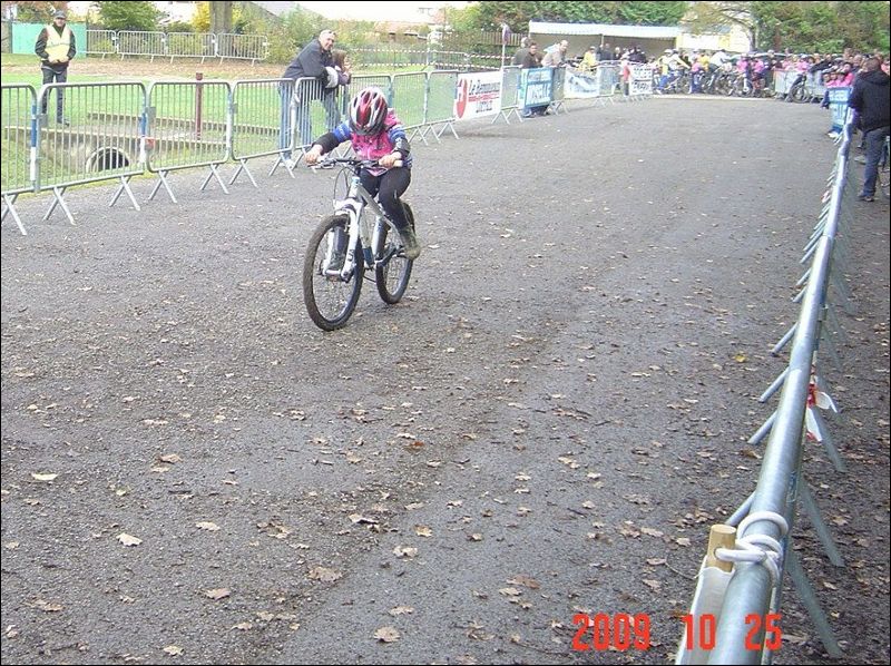 gal/Cyclo_Cross_2009/Epreuves_Jeunes_Yutz_2009/DSC06020.JPG