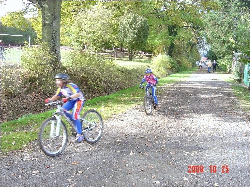 gal/Cyclo_Cross_2009/Epreuves_Jeunes_Yutz_2009/DSC06024.JPG