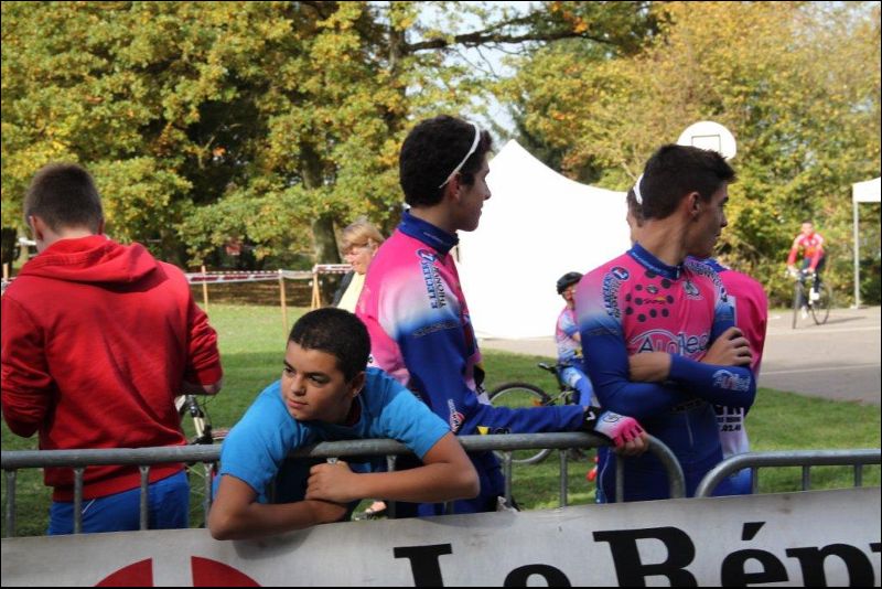 gal/Cyclo_croos_2011_2012/CC_Yutz_Jeunes_2012/IMG_6702.jpg