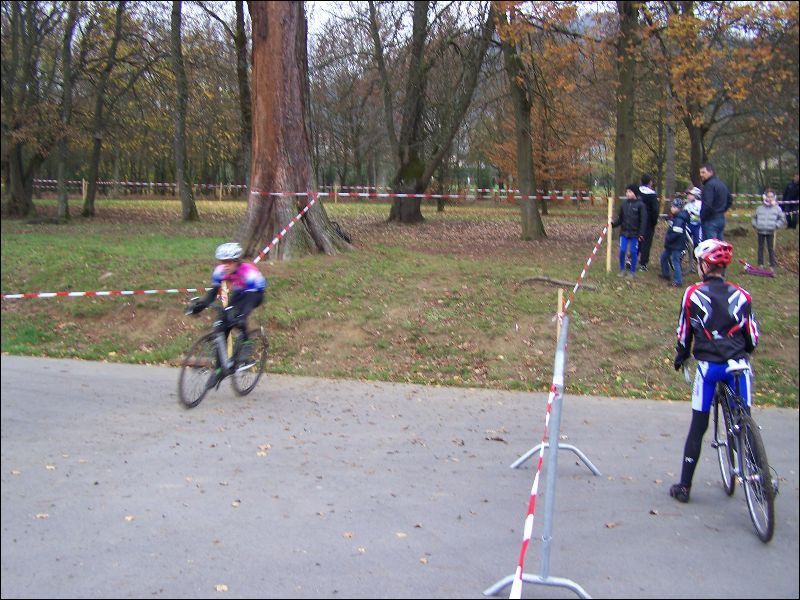 gal/Cyclo_croos_2011_2012/Cyclo_cross_Volkrange_13_11_2011/105_4782.JPG