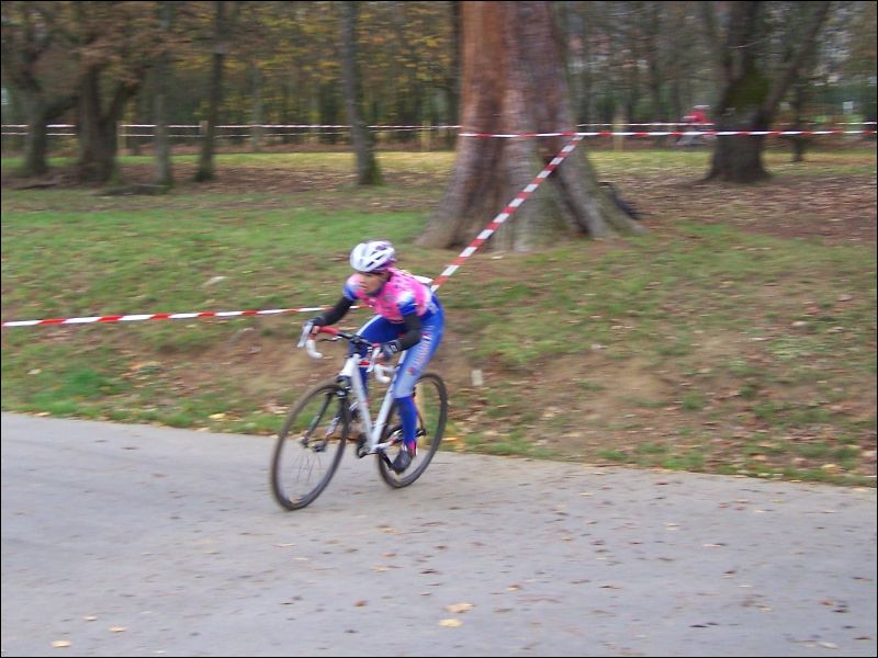 gal/Cyclo_croos_2011_2012/Cyclo_cross_Volkrange_13_11_2011/105_4784.JPG