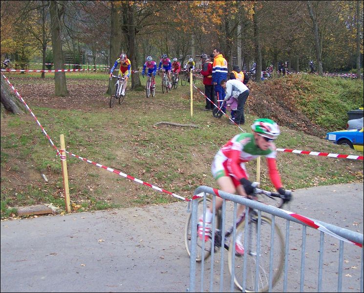 gal/Cyclo_croos_2011_2012/Cyclo_cross_Volkrange_13_11_2011/105_4799.JPG