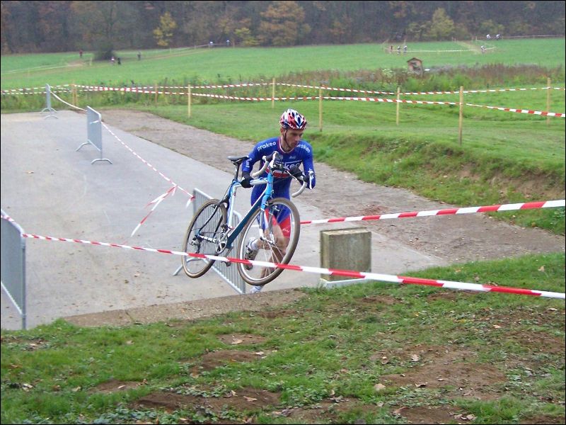 gal/Cyclo_croos_2011_2012/Cyclo_cross_Volkrange_13_11_2011/105_4801.JPG