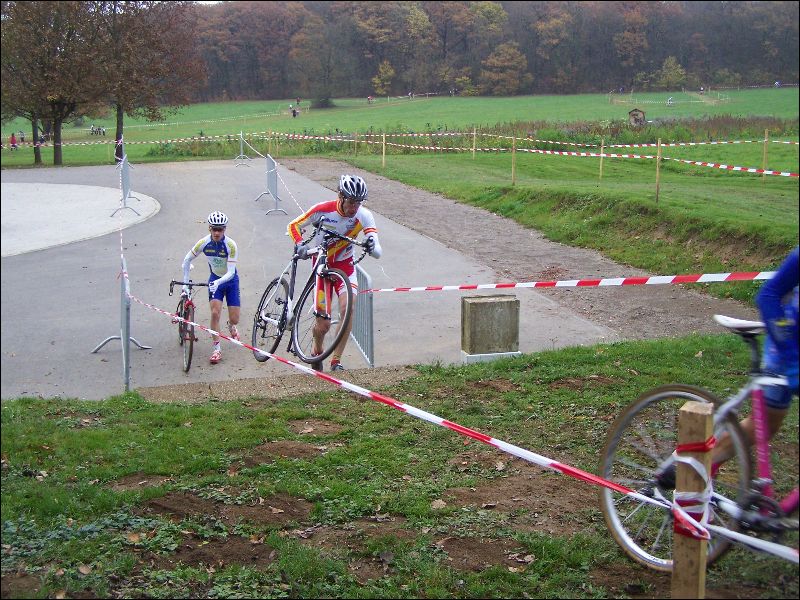 gal/Cyclo_croos_2011_2012/Cyclo_cross_Volkrange_13_11_2011/105_4804.JPG