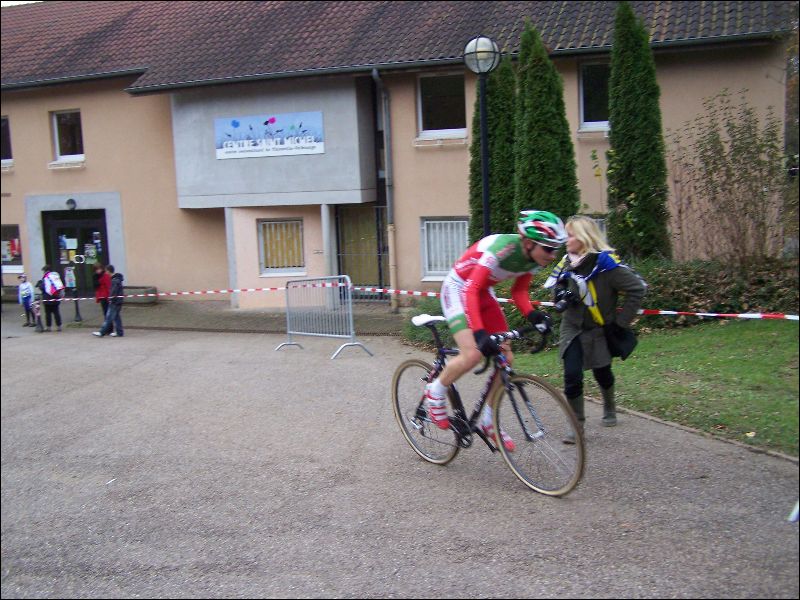 gal/Cyclo_croos_2011_2012/Cyclo_cross_Volkrange_13_11_2011/105_4821.JPG