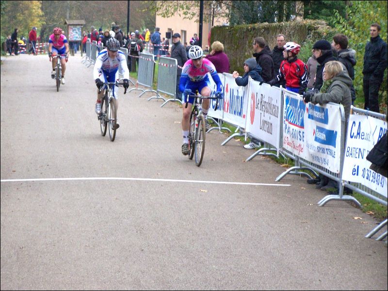 gal/Cyclo_croos_2011_2012/Cyclo_cross_Volkrange_13_11_2011/105_4824.JPG