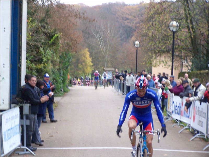 gal/Cyclo_croos_2011_2012/Cyclo_cross_Volkrange_13_11_2011/105_4826.JPG