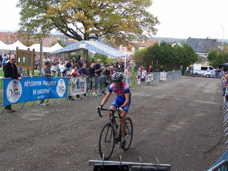 gal/Cyclo_croos_2011_2012/Cyclo_cross_cadets_Yutz_2012/100_6124.JPG