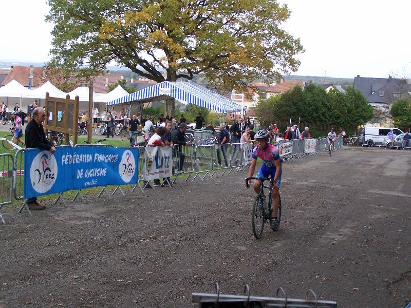 gal/Cyclo_croos_2011_2012/Cyclo_cross_cadets_Yutz_2012/100_6127.JPG
