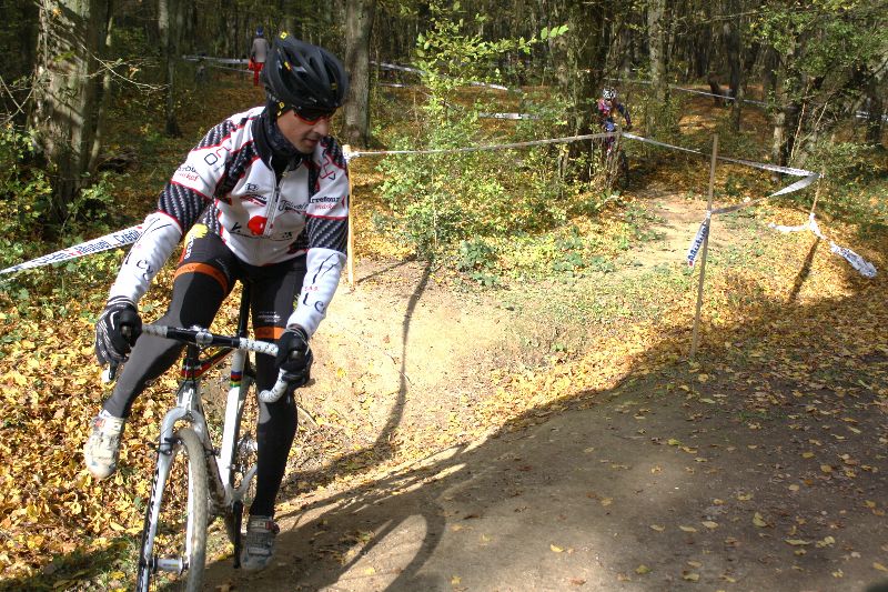 gal/Cyclo_croos_2011_2012/cyclo_cross_Jeunes_27_octobre_2012/IMG_6125.JPG