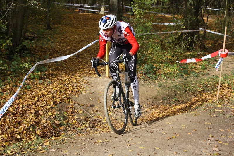 gal/Cyclo_croos_2011_2012/cyclo_cross_Jeunes_27_octobre_2012/IMG_6136.JPG