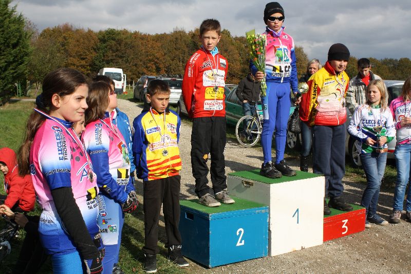 gal/Cyclo_croos_2011_2012/cyclo_cross_Jeunes_27_octobre_2012/IMG_6154.JPG
