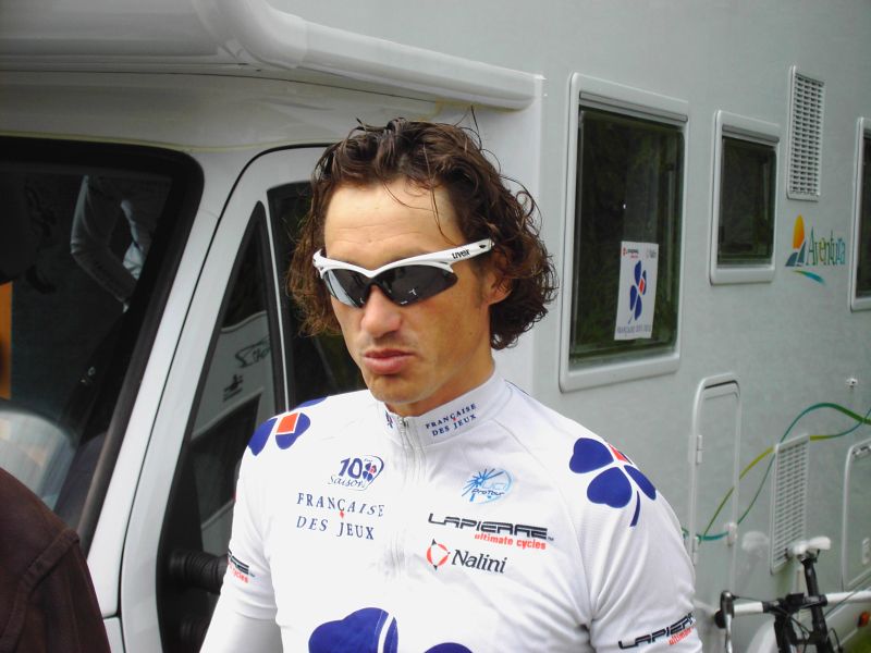 gal/Les_coureurs_au_depart_a_Strasbourg/auger.JPG