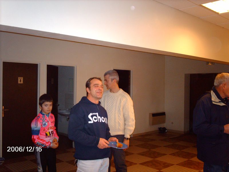 gal/St_Nicolas_a_l_ecole_de_cyclisme/IMAG0490.JPG