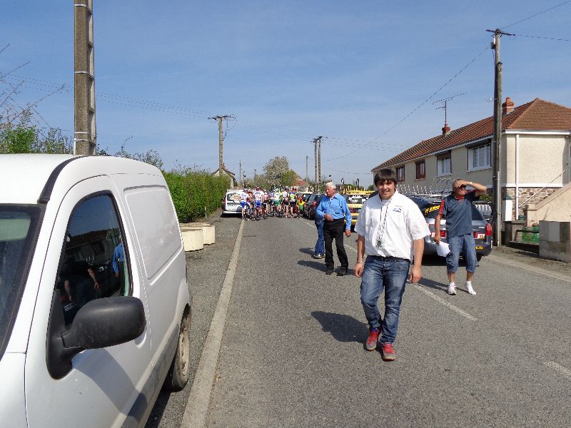 gal/Tour_entre_Somme_et_Loire_12_avril_2014/DSC00266.JPG