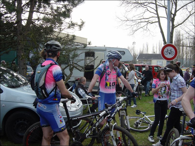 gal/VTT_2009/Epreuve_VTT_Villers_5_avril_2009/DSC00064.JPG